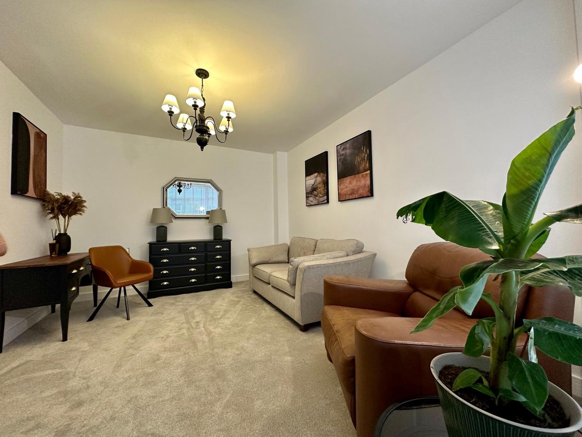 Clover Lodge Portsmouth Luxury Home With Off Road Free Parking Екстериор снимка