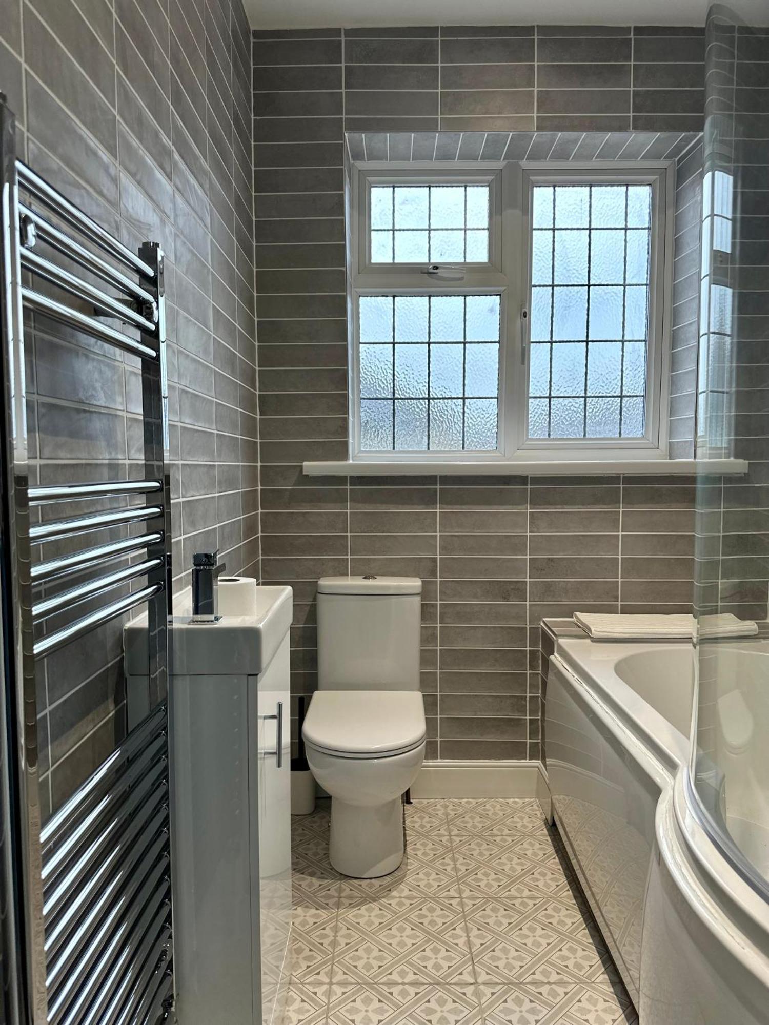 Clover Lodge Portsmouth Luxury Home With Off Road Free Parking Екстериор снимка