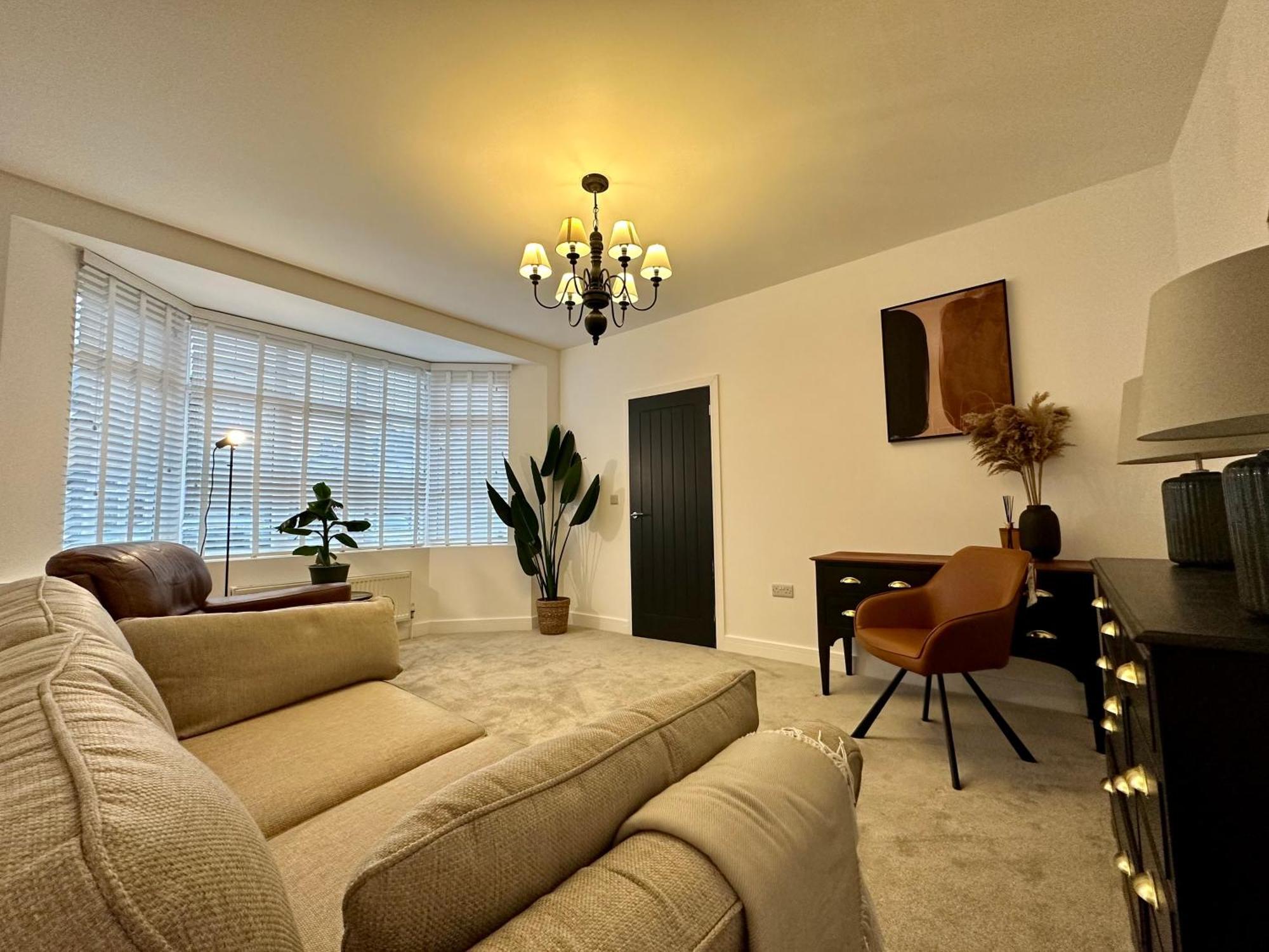 Clover Lodge Portsmouth Luxury Home With Off Road Free Parking Екстериор снимка