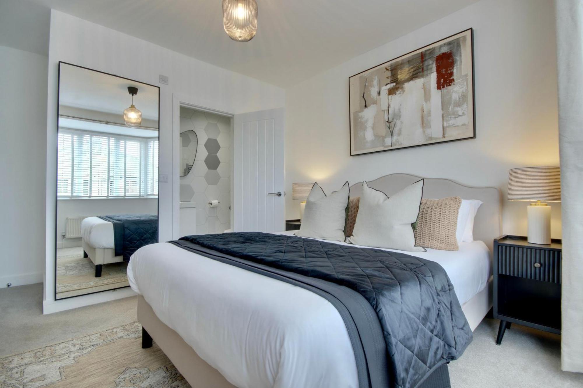Clover Lodge Portsmouth Luxury Home With Off Road Free Parking Екстериор снимка