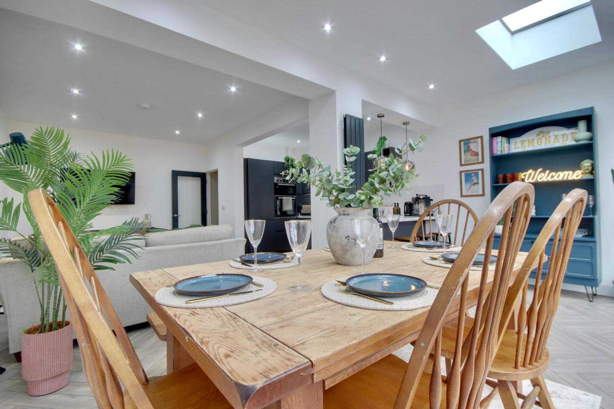 Clover Lodge Portsmouth Luxury Home With Off Road Free Parking Екстериор снимка